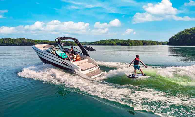 Купить буксировочный катер