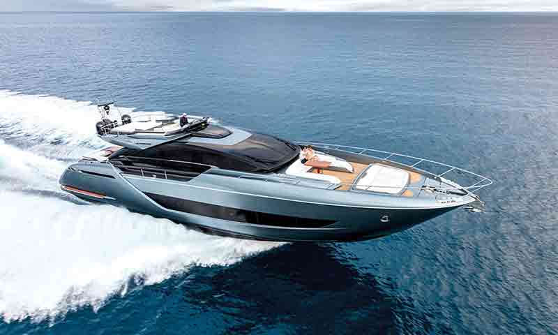 Купить спортивную яхту