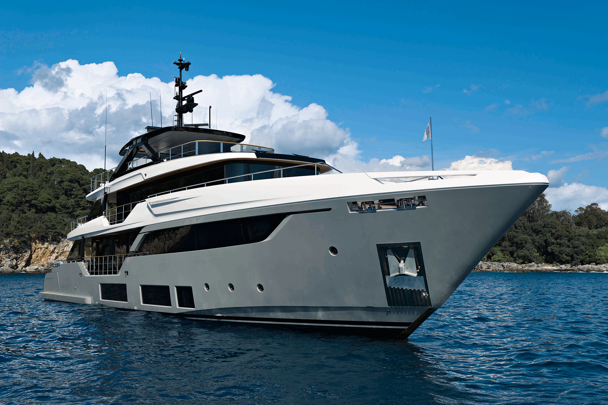Custom Line Navetta 38