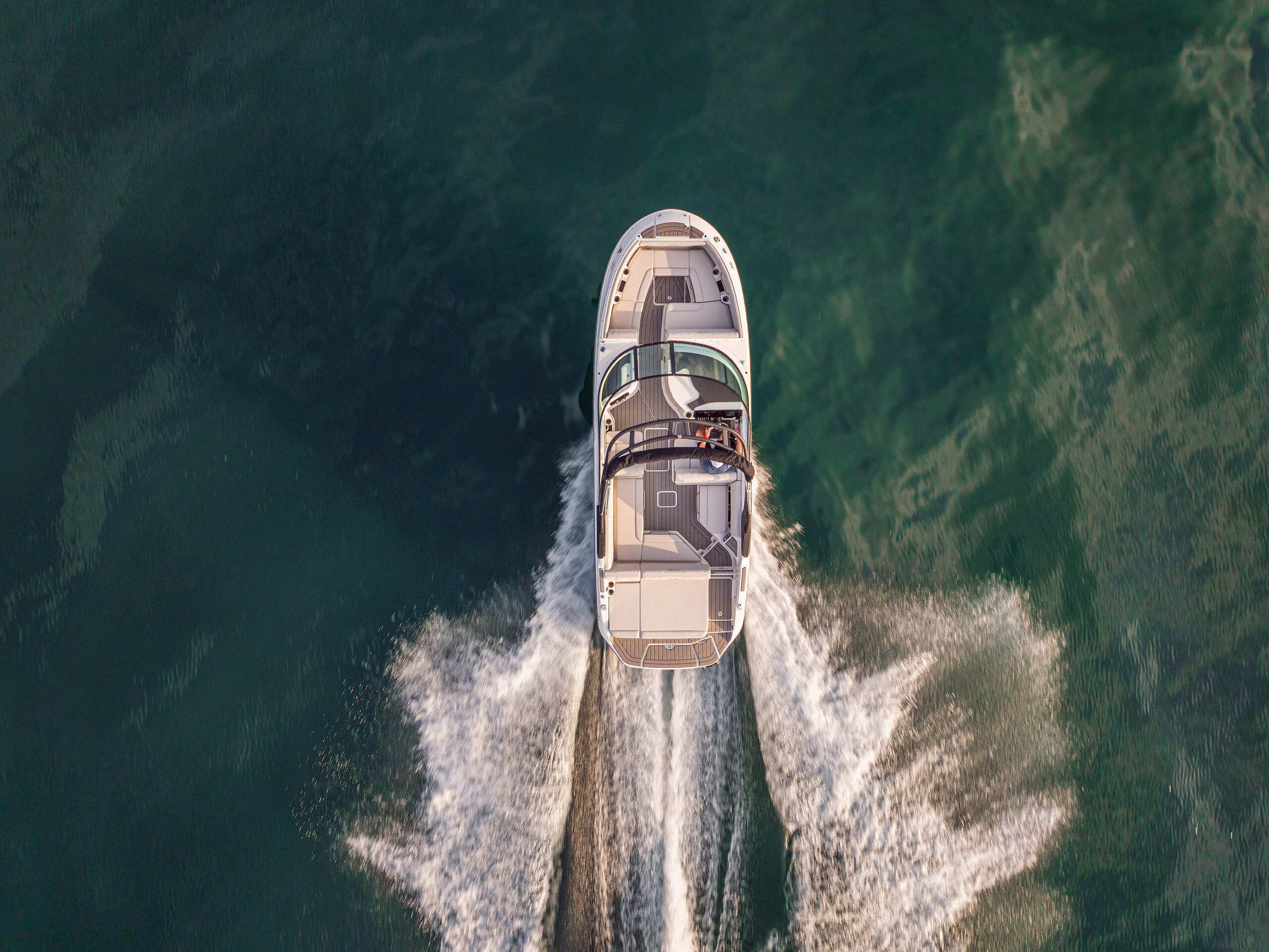 Sea Ray 250 SDX