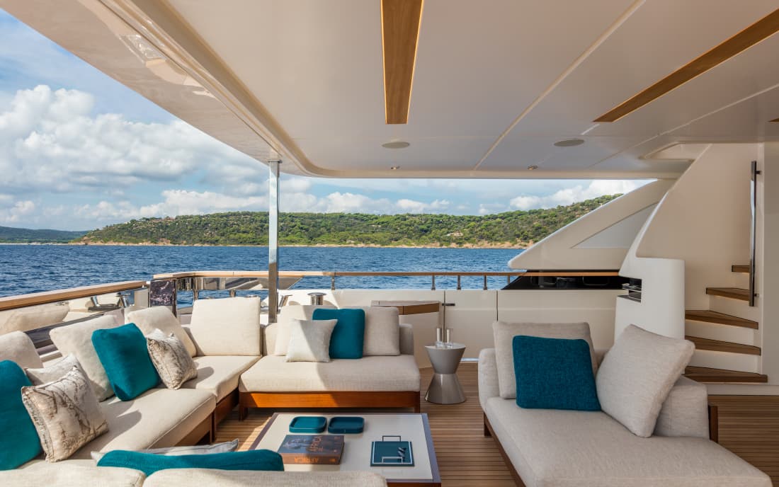Custom Line Navetta 42