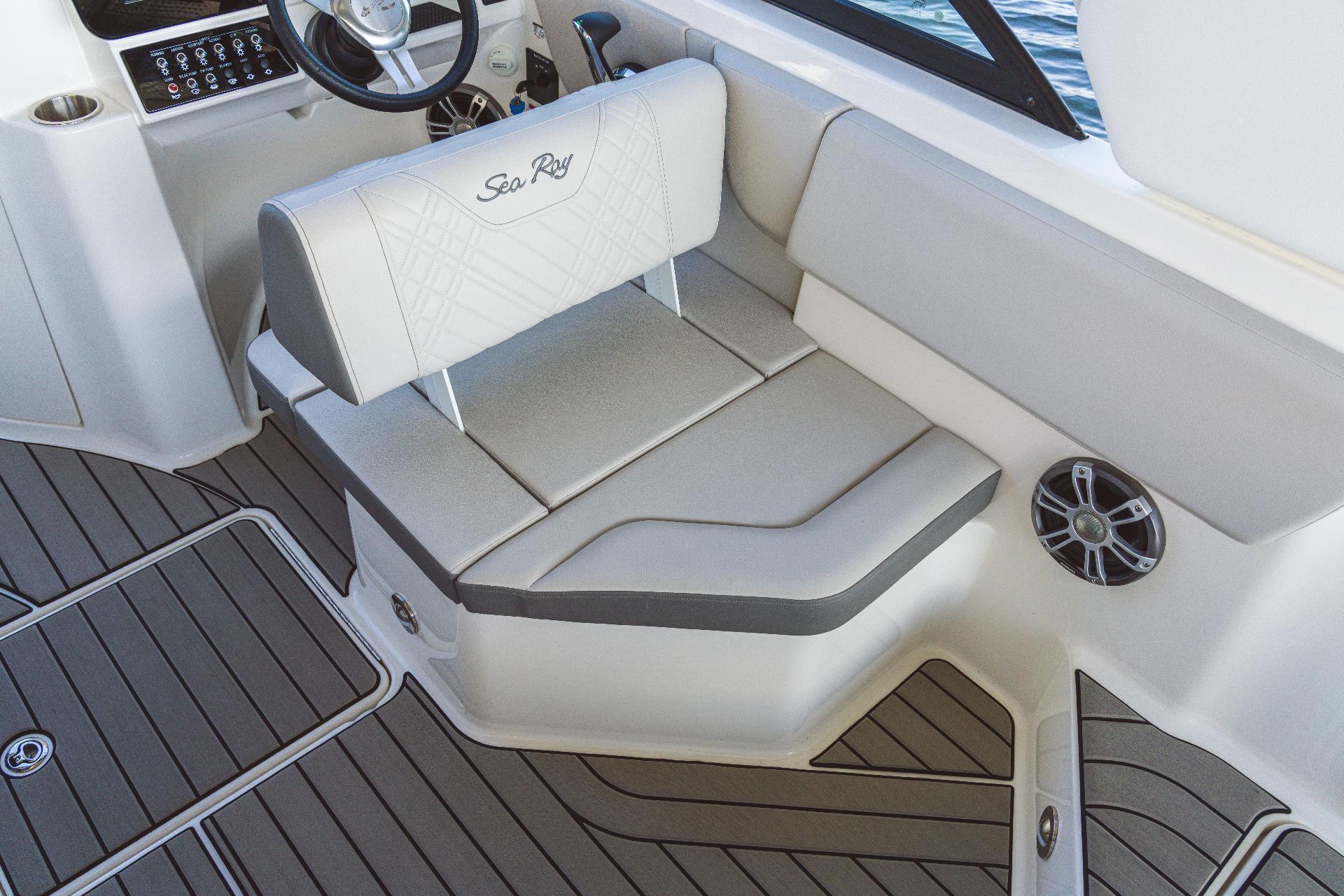 Sea Ray SDX 230 OB