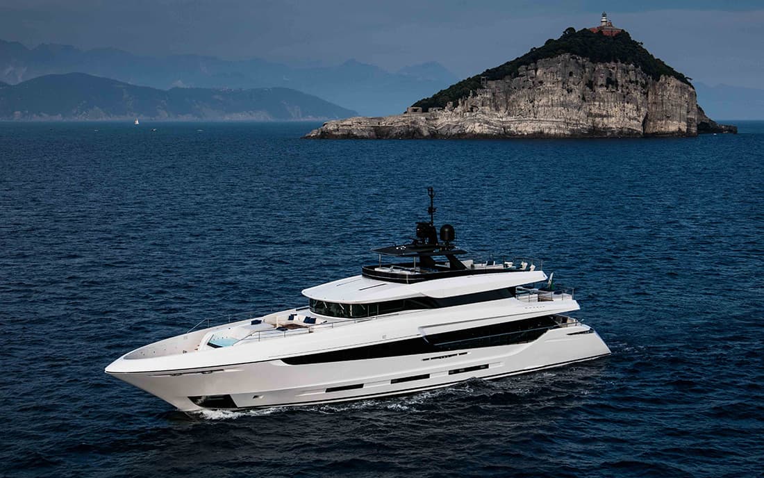 Яхта Mangusta OCEANO 43 #04 фото 1.12