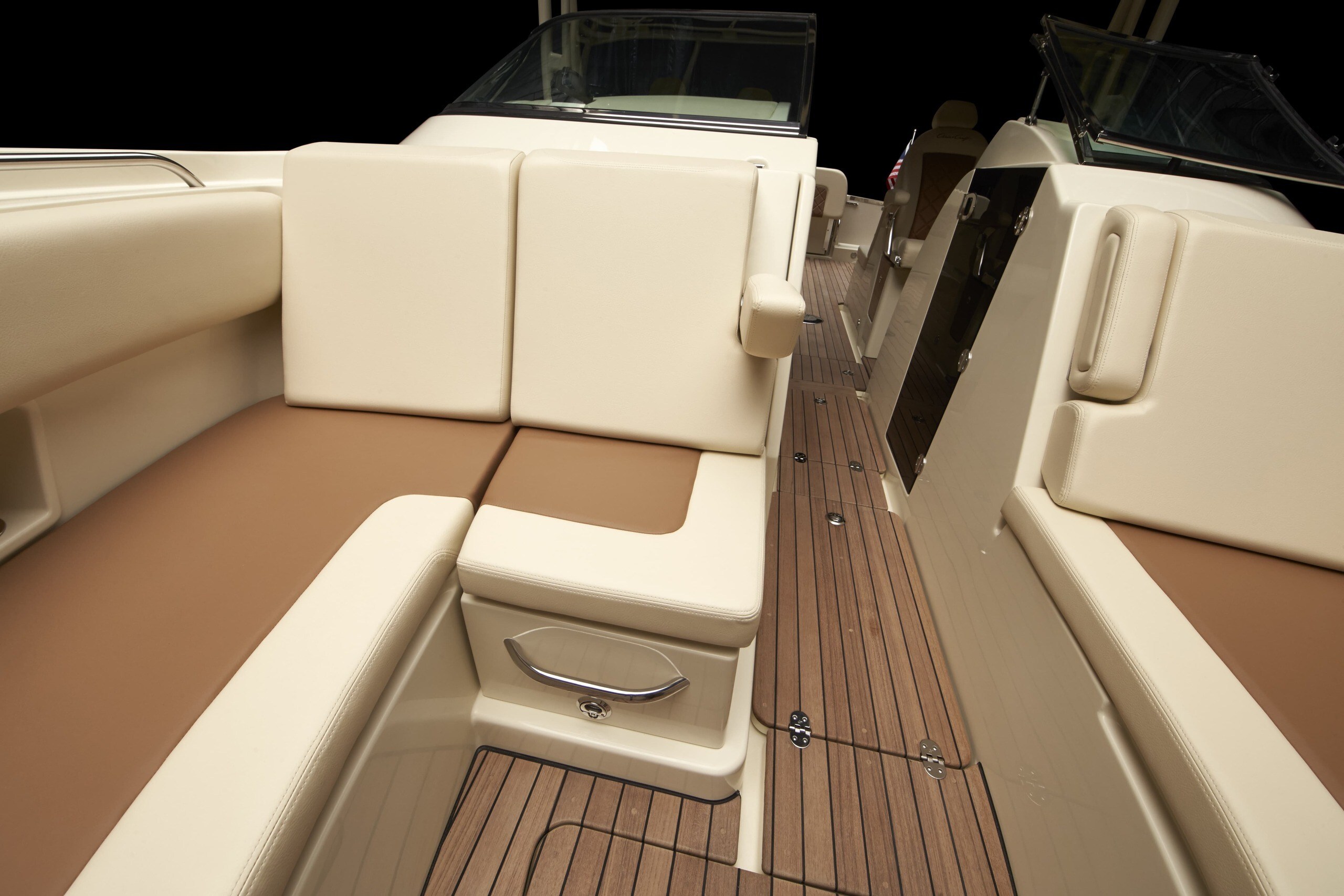 Chris-Craft Calypso 28