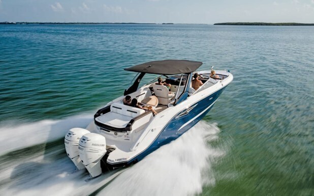Sea Ray SLX 310 OB