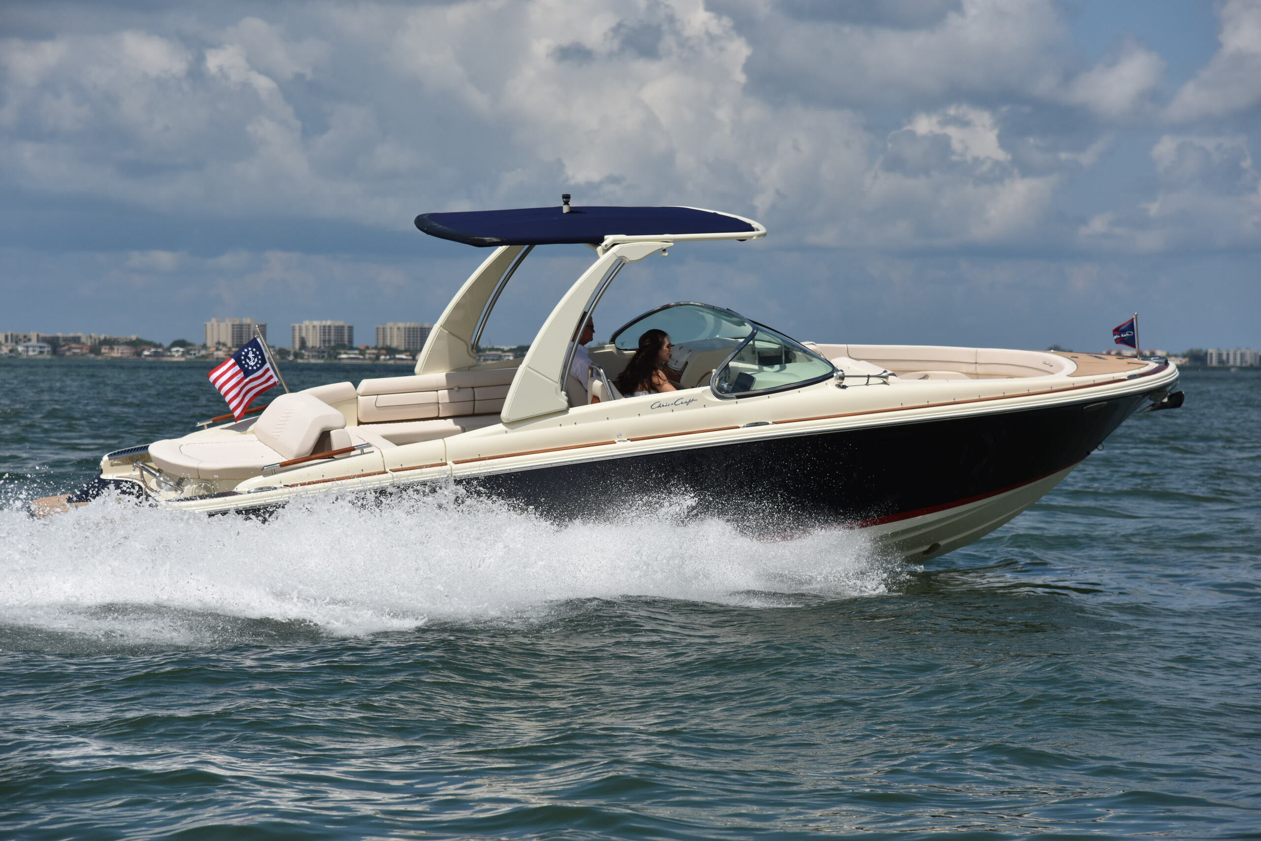 Chris-Craft Launch 28 GT SURF