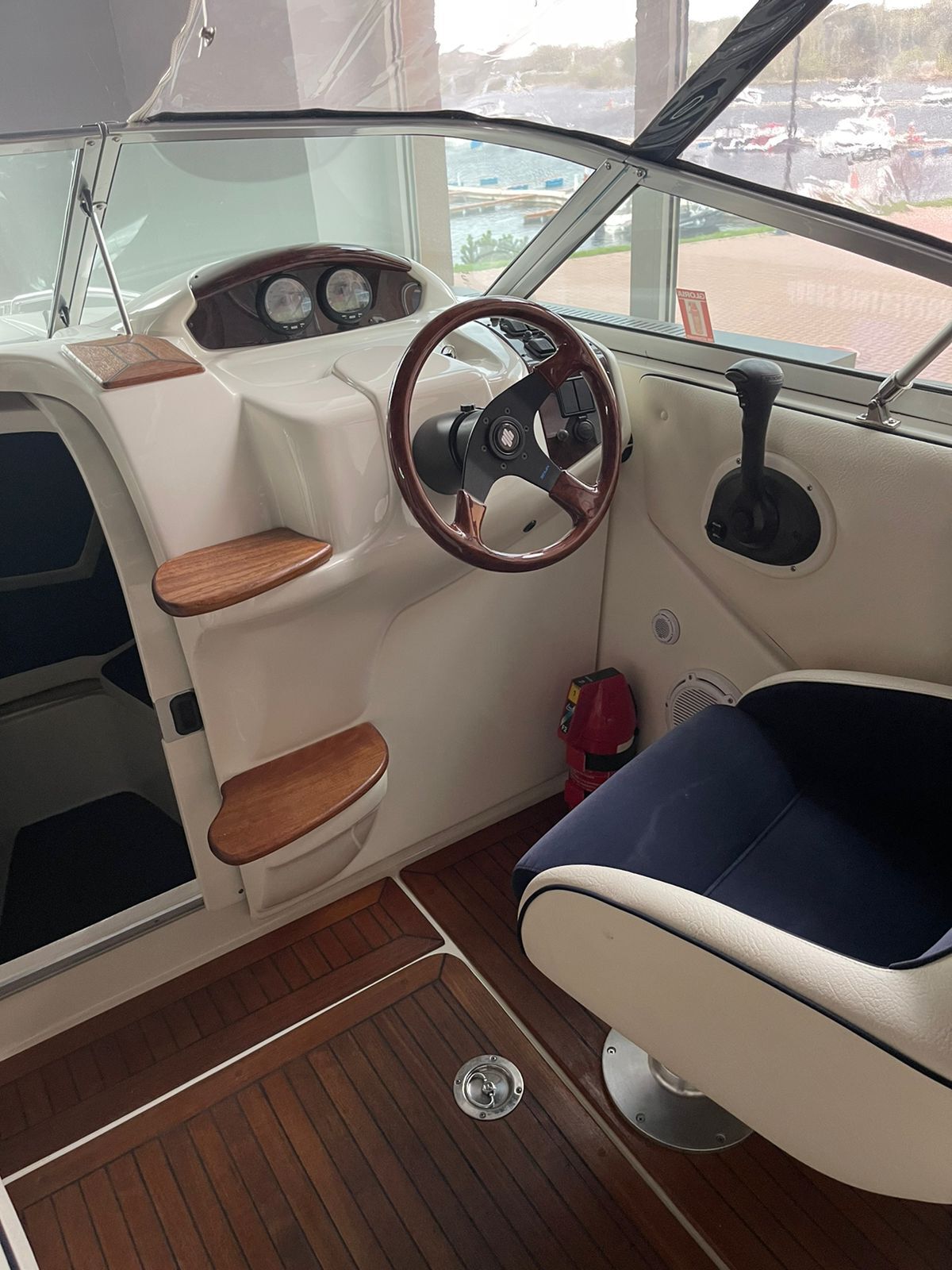 Bella 641 R