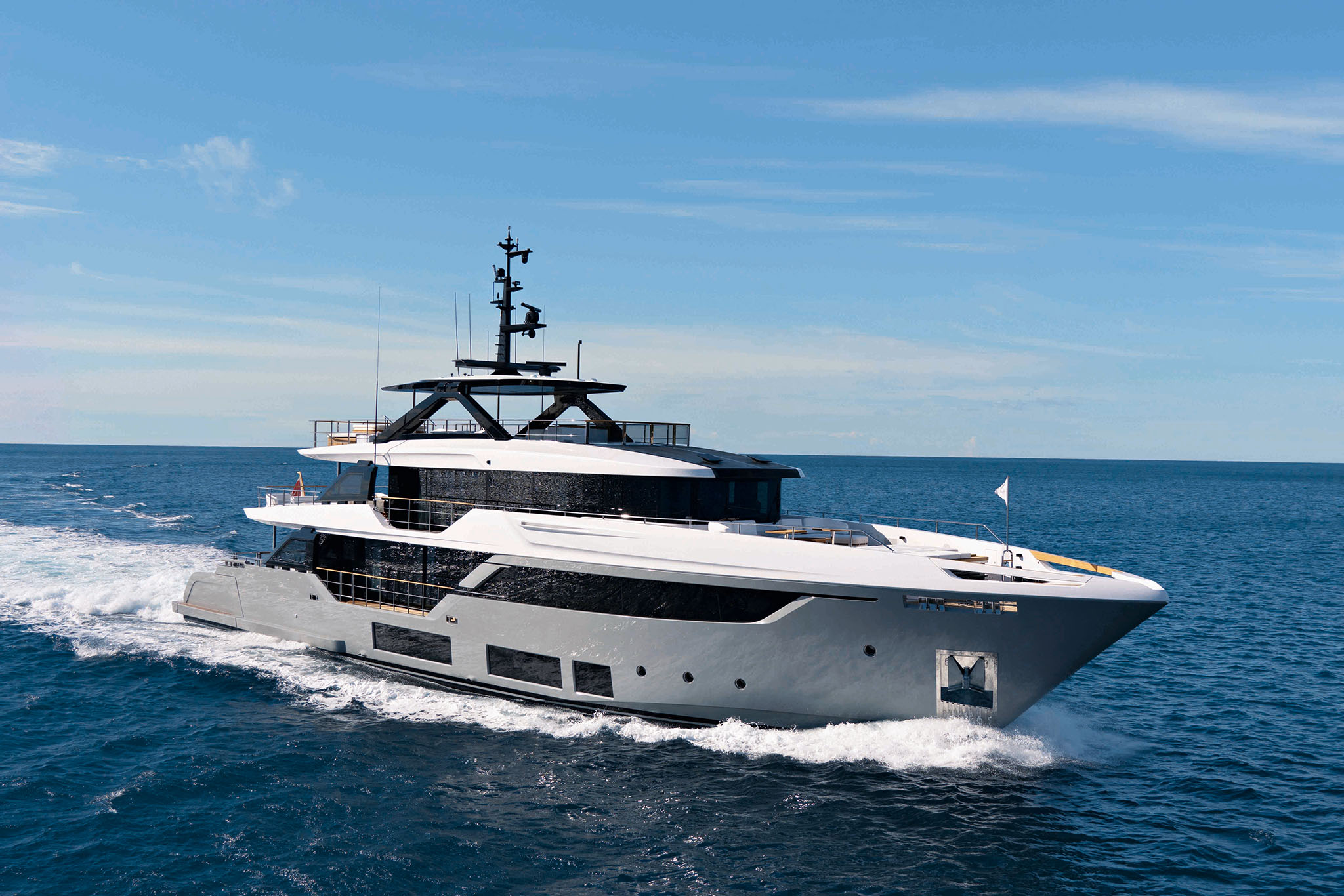 Яхта Custom Line Navetta 38