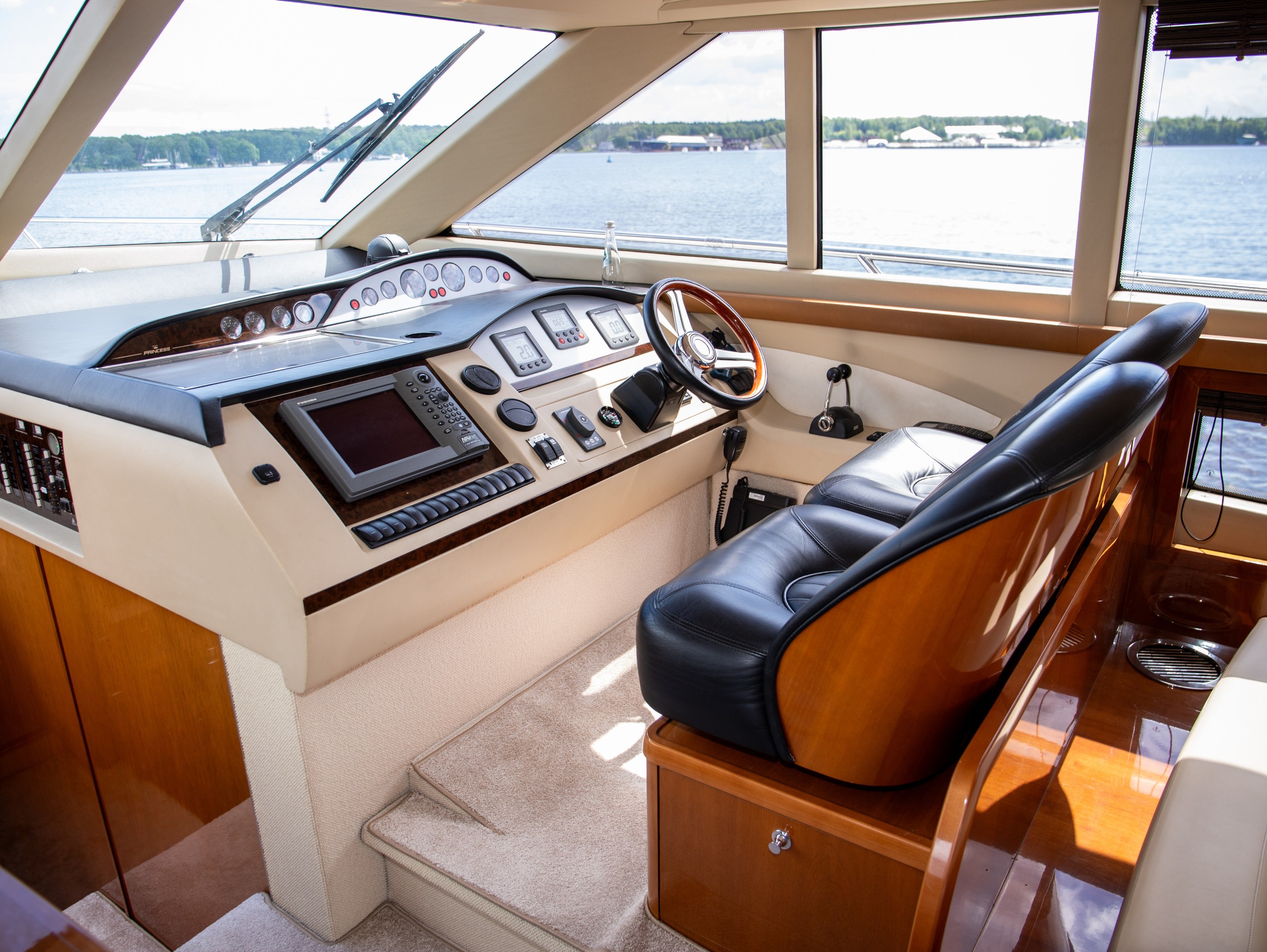 Princess 54