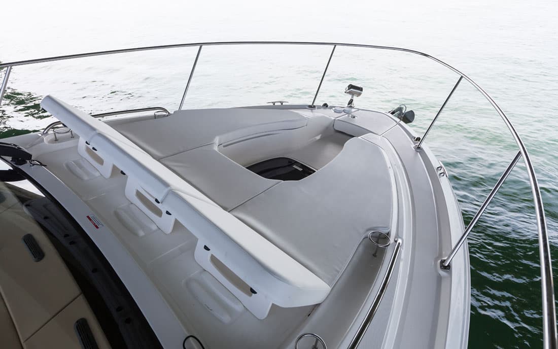 Катер Sea Ray Sundancer 350 Coupe фото 2.19