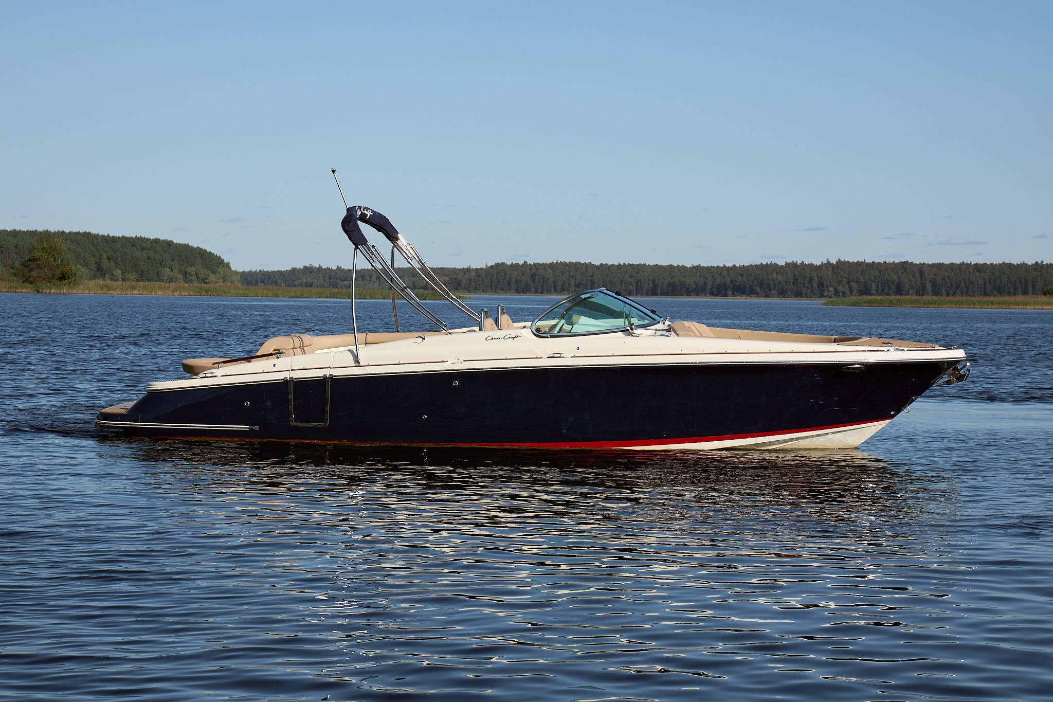 Chris-Craft Launch 28 GT