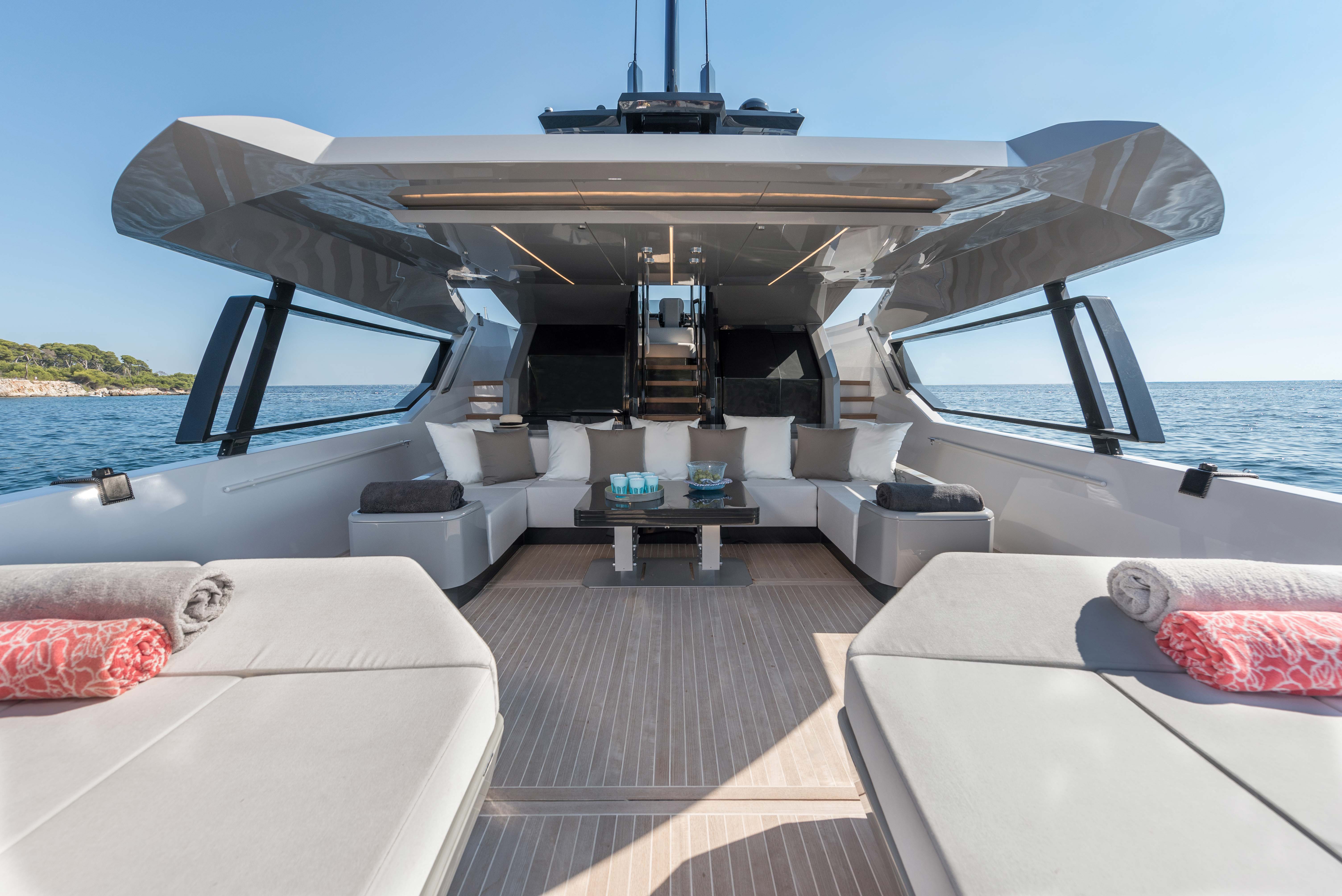Arcadia Sherpa 60