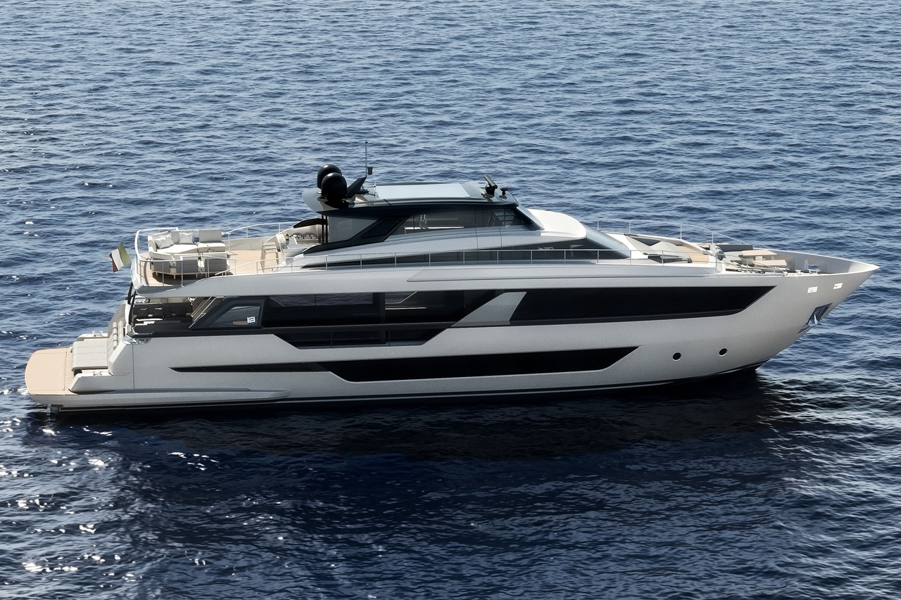 FERRETTI YACHTS 1000 Skydeck: новое измерение флагмана