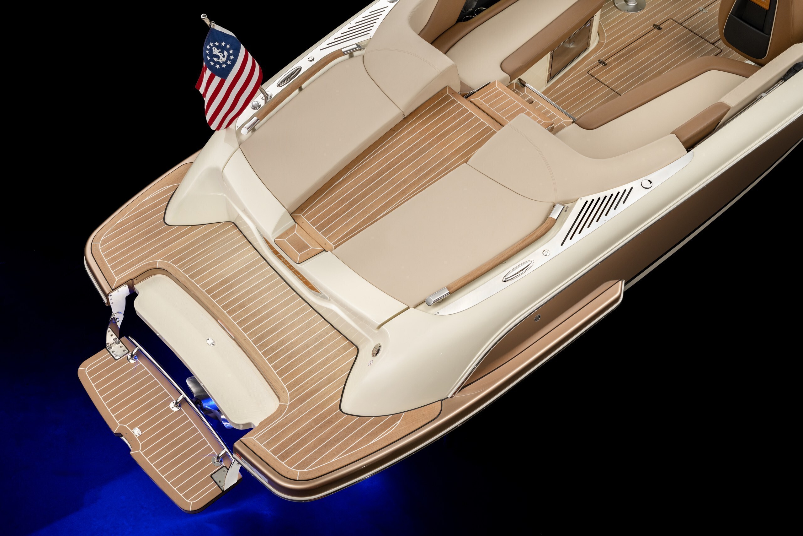 Chris-Craft Launch 27