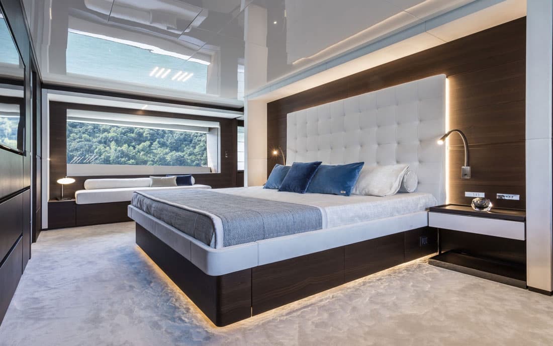 Яхта Custom Line Navetta 37 #67 фото 2.16