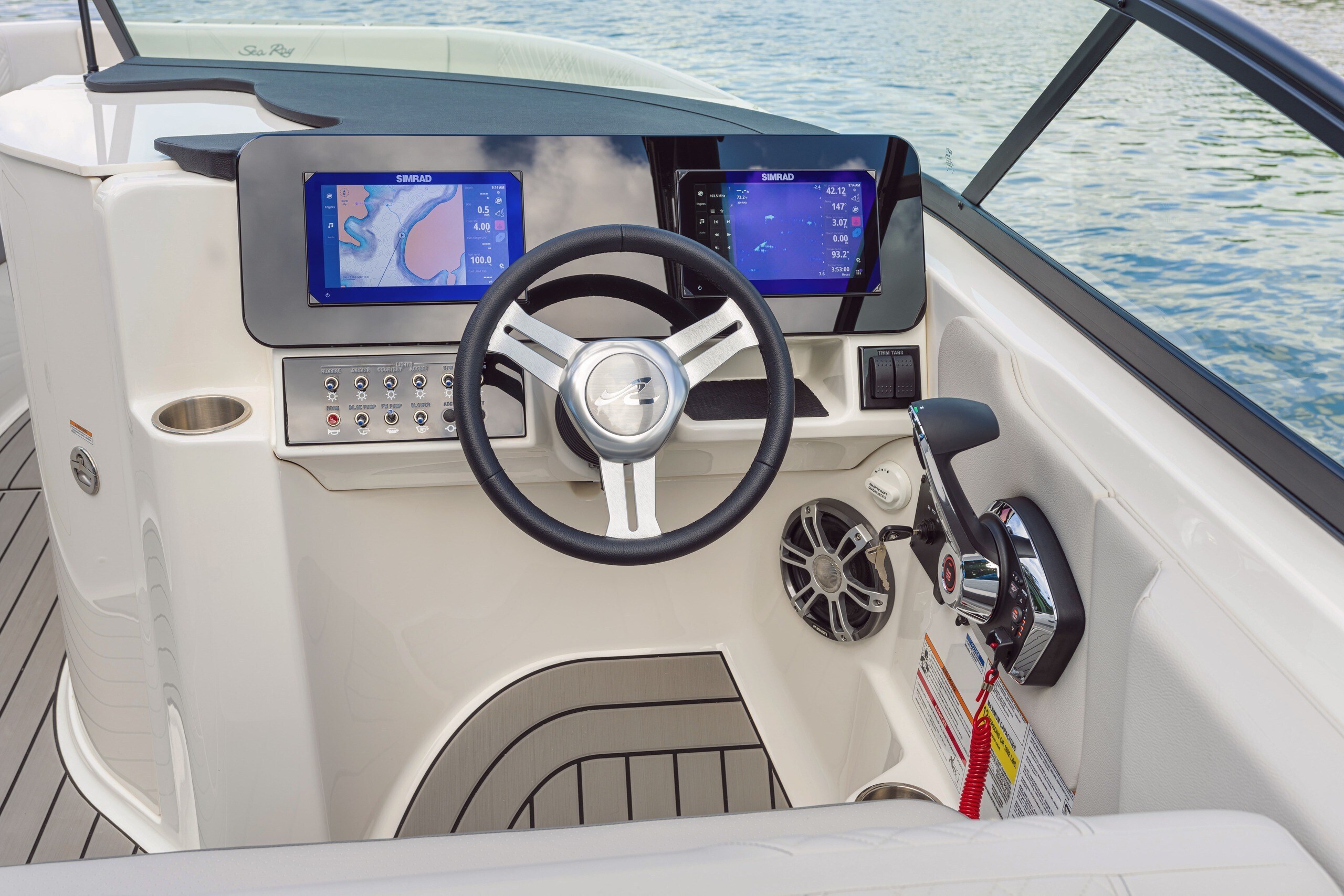 Sea Ray 250 SDX