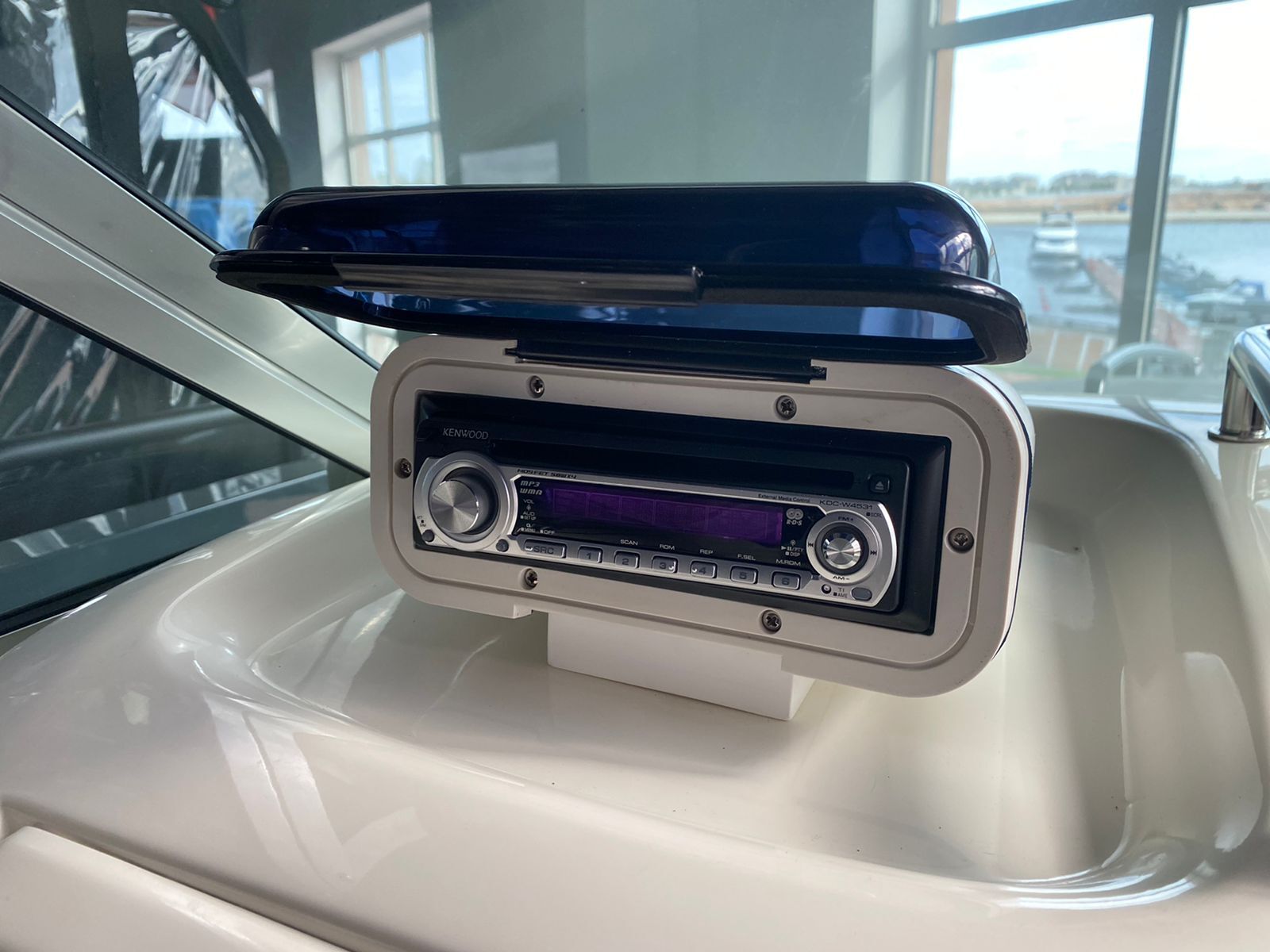 Bella 641 R
