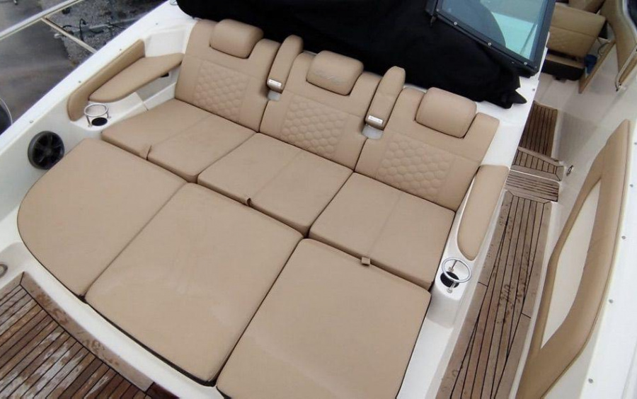 Катер Sea Ray  Sundancer 320 фото 1.6