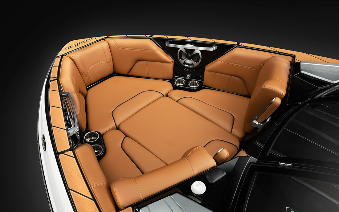 Катер буксировщик Malibu 25LSV 2021 фото 2.3
