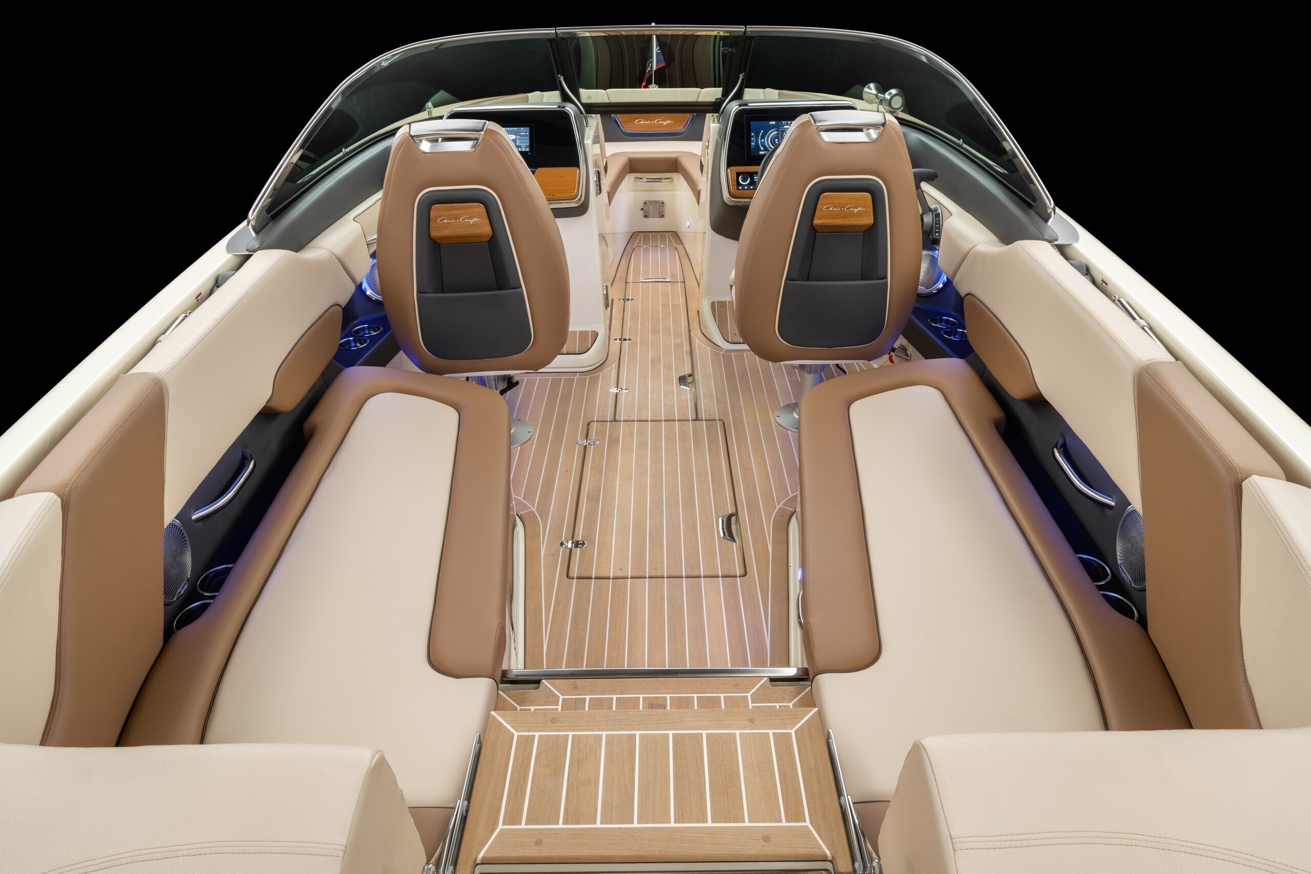 Chris-Craft Launch 27