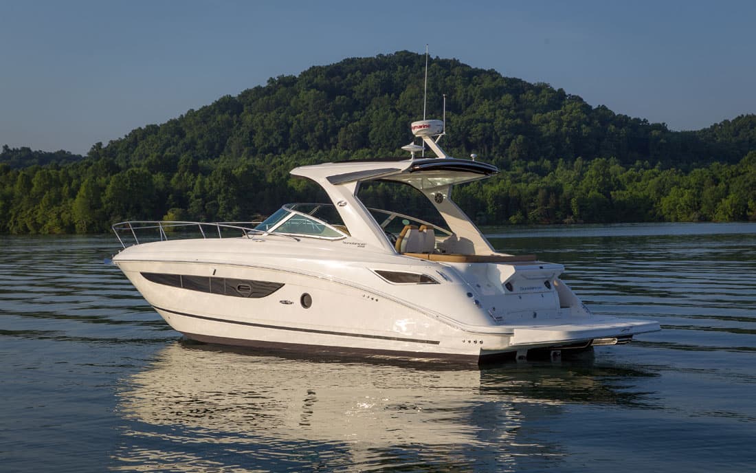 Катер Sea Ray Sundancer 350 HardTop фото 1.7