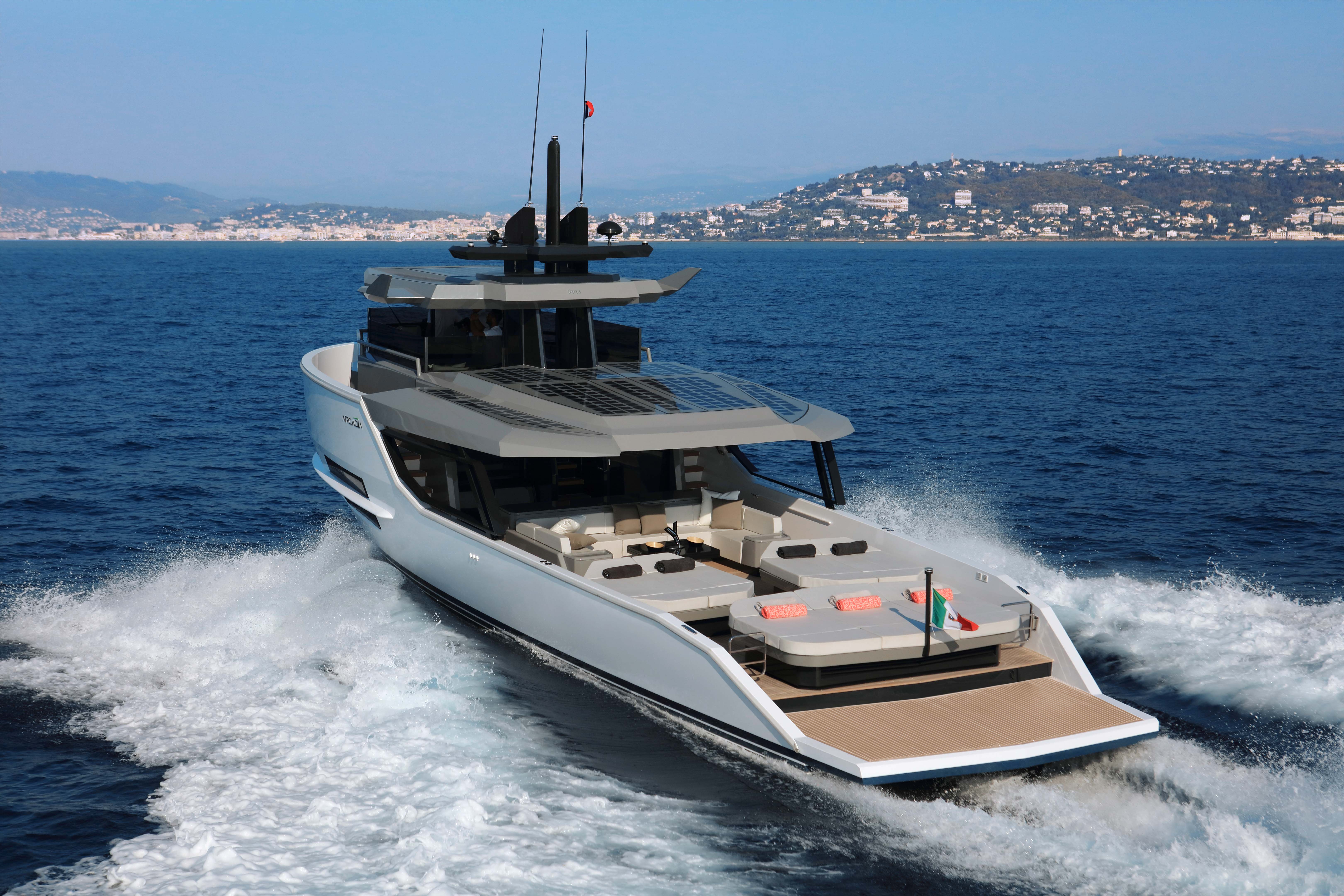 Arcadia Sherpa 60