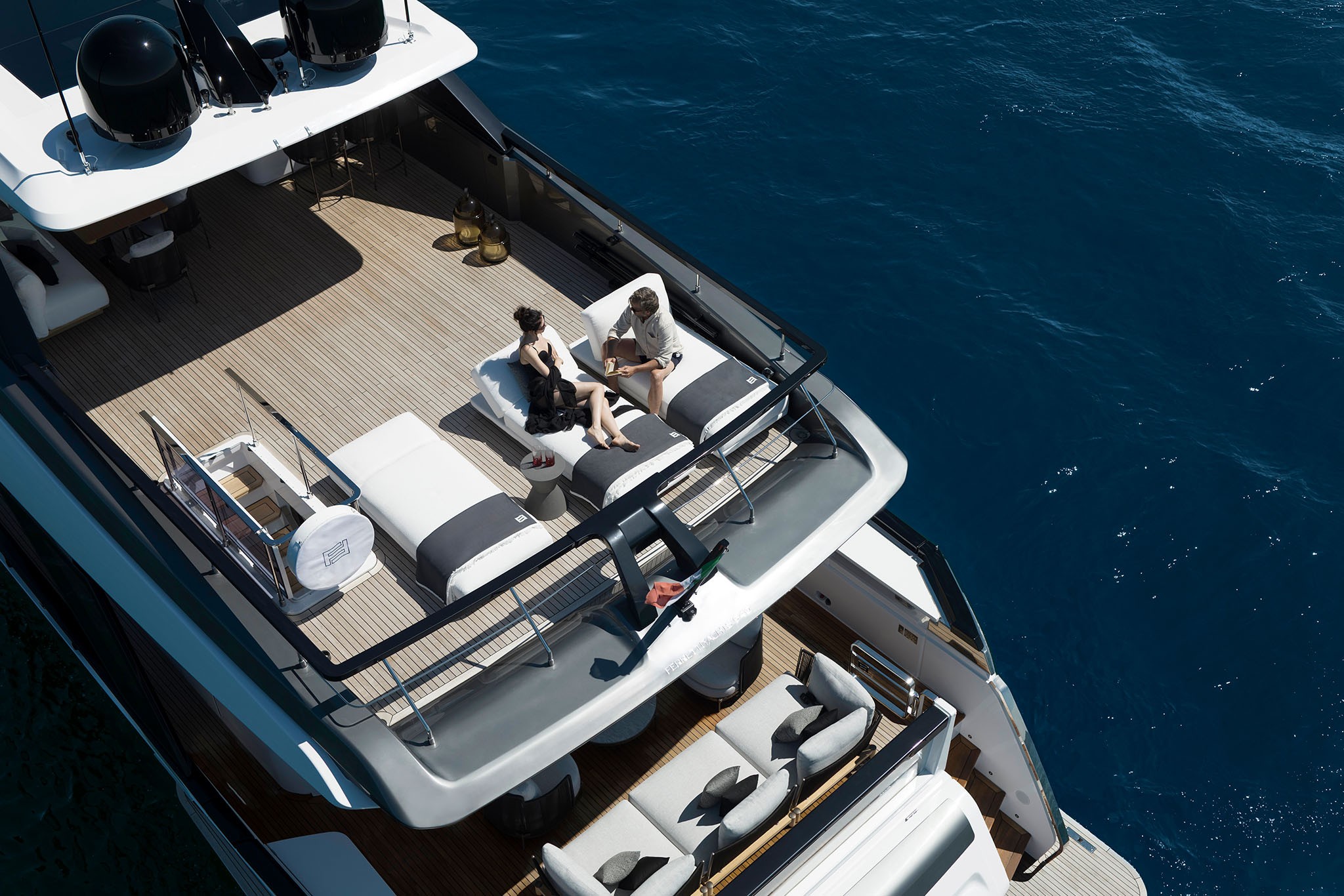 Ferretti Yachts 940