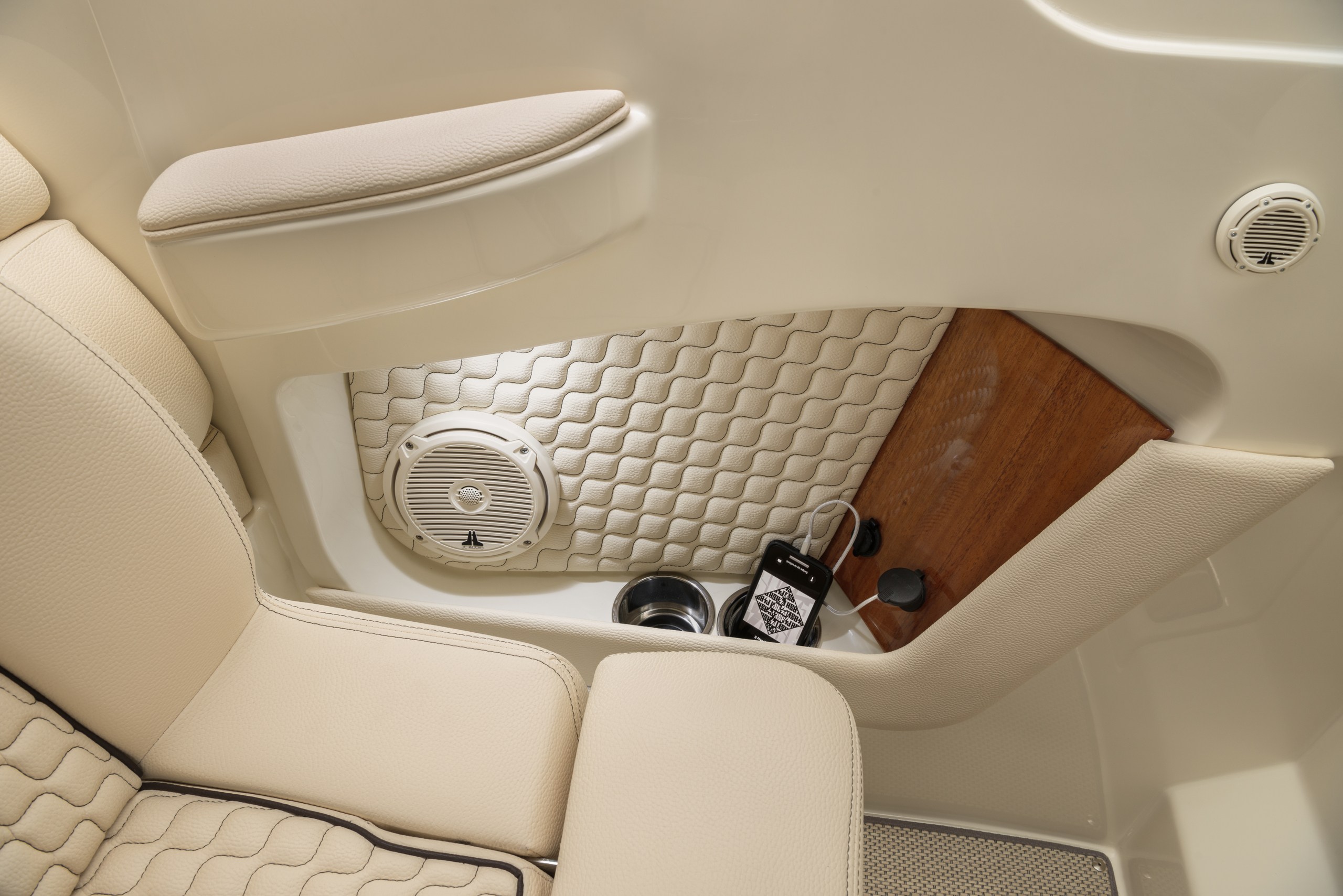 Chris-Craft Launch 28 GT SURF