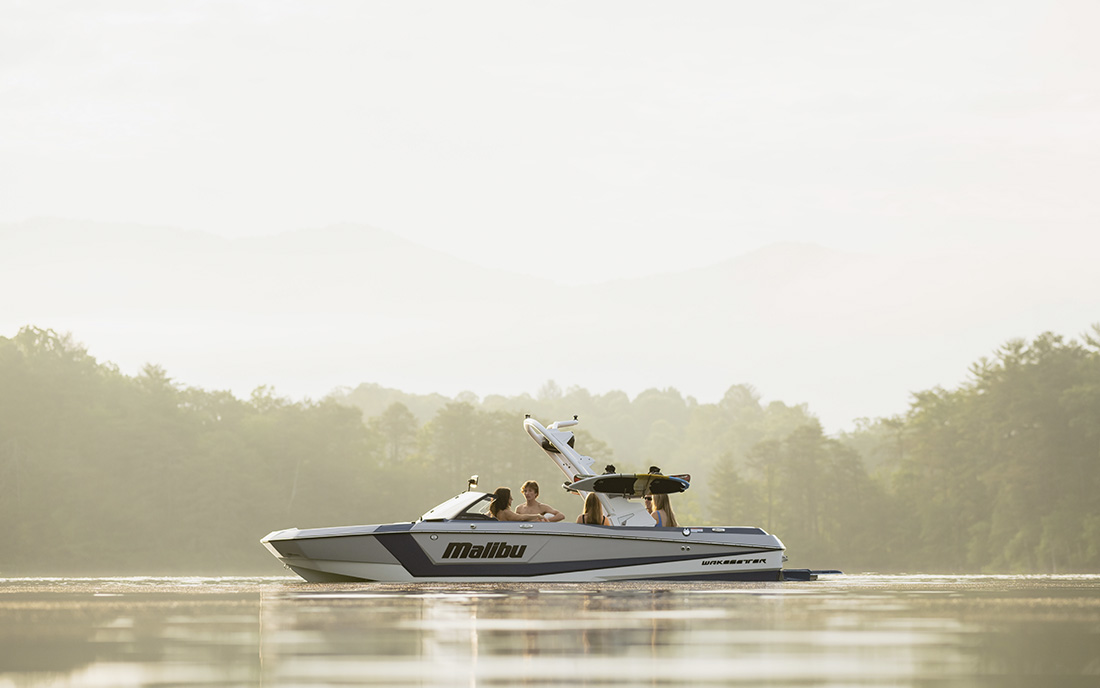 Новая серия в истории Malibu - WAKESETTER LX.