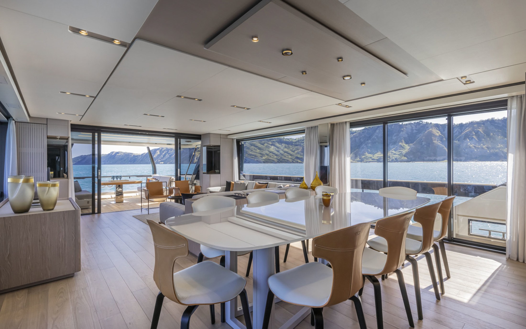 Ferretti Yachts 1000