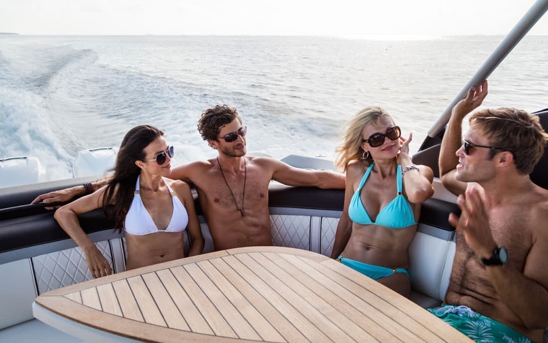 Sea Ray SLX 310 OB