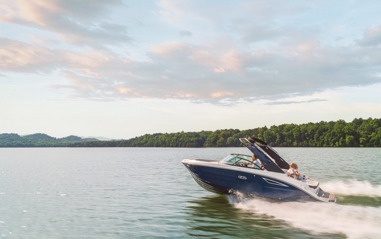 Sea Ray SDX 230: открывайте новые горизонты!