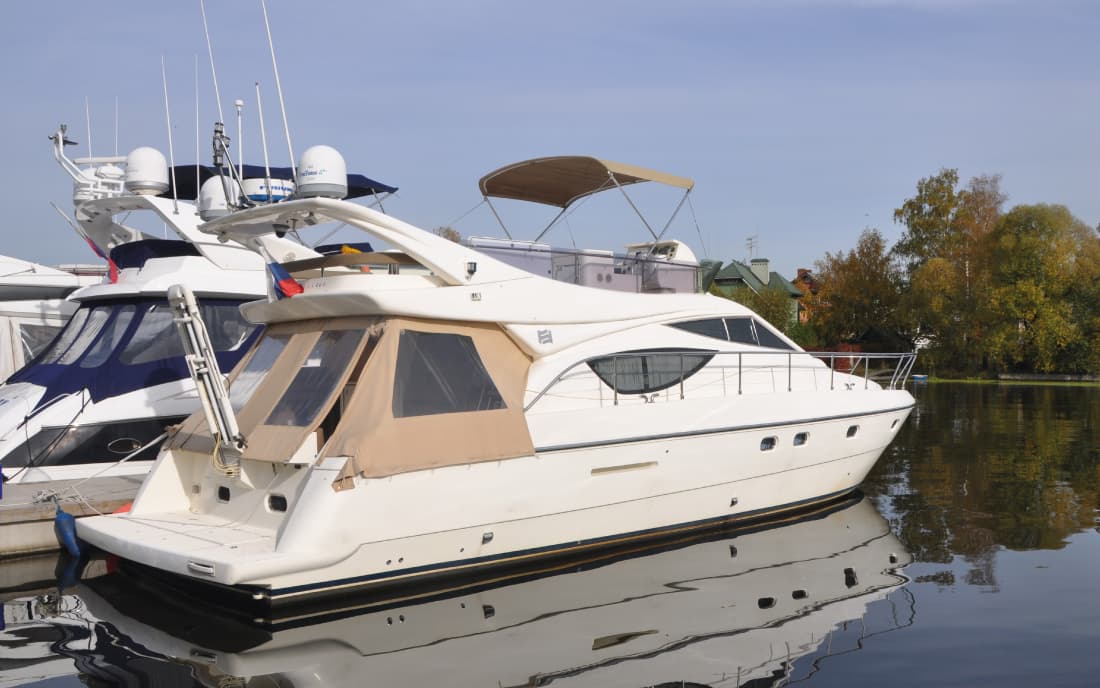 Яхта Ferretti Yachts 460 фото 1.1