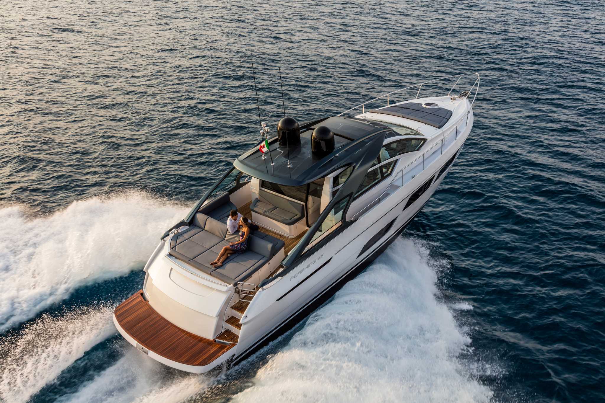 Pershing 5x