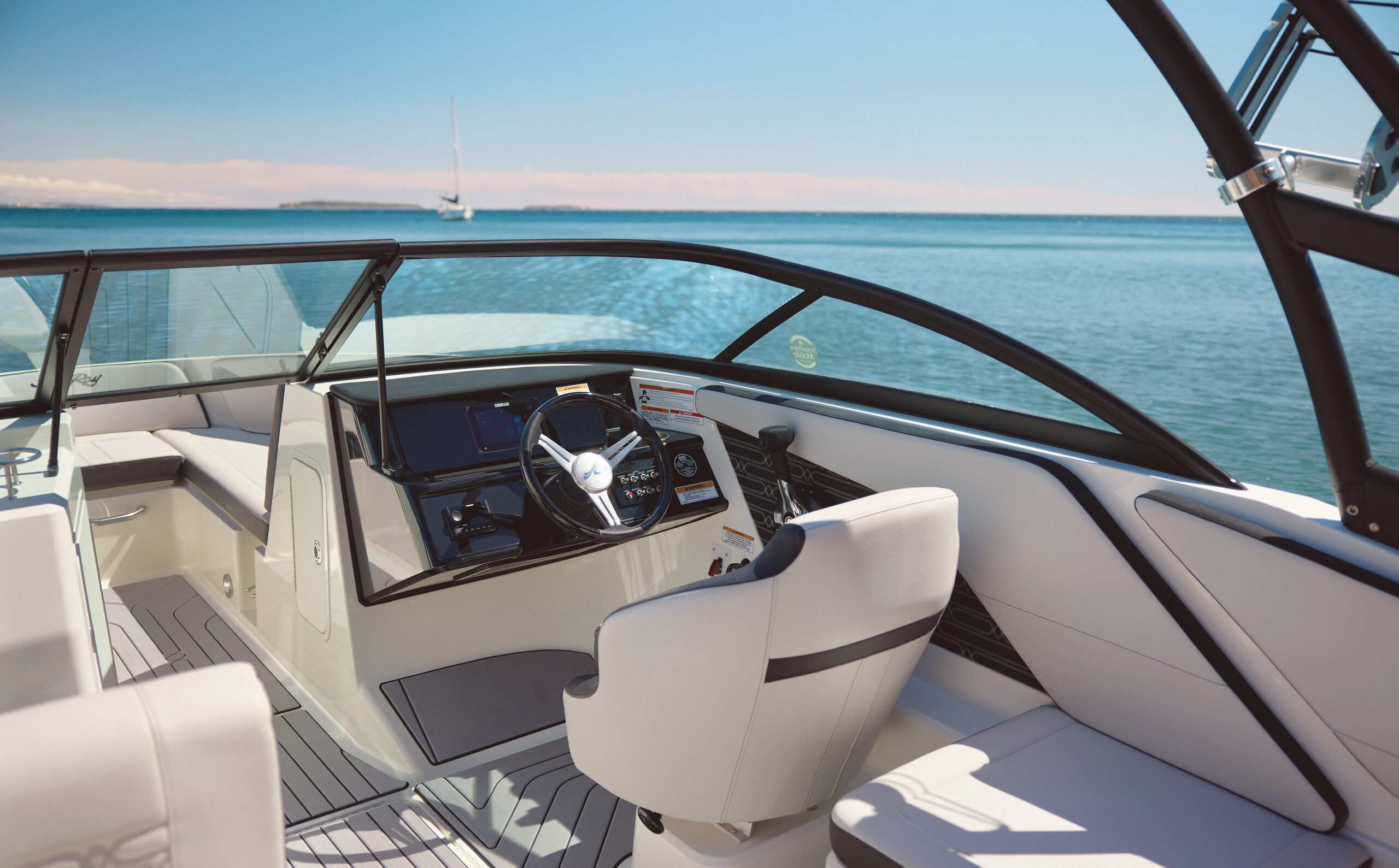 Sea Ray SPX 210 OB