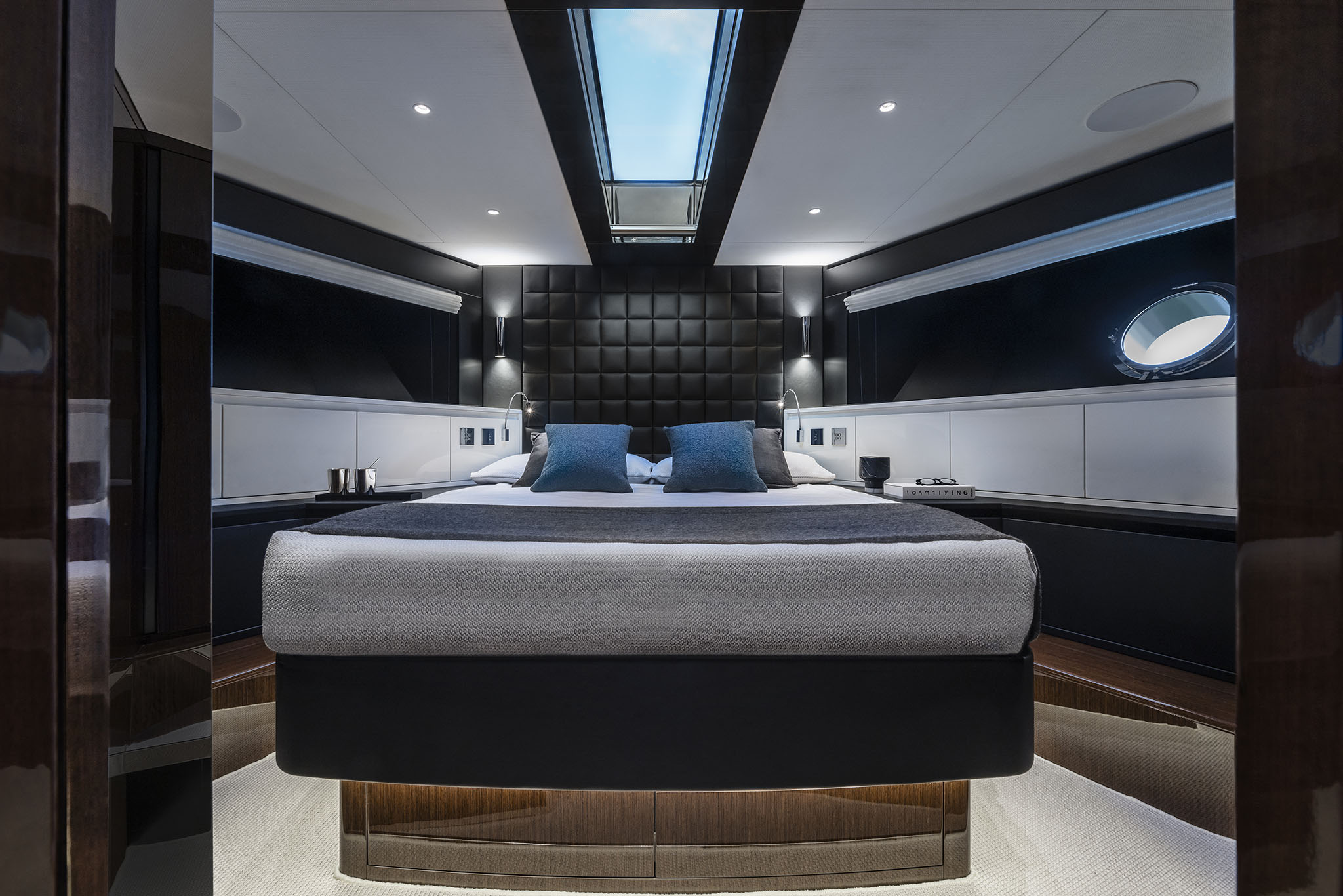 Riva 82' Diva