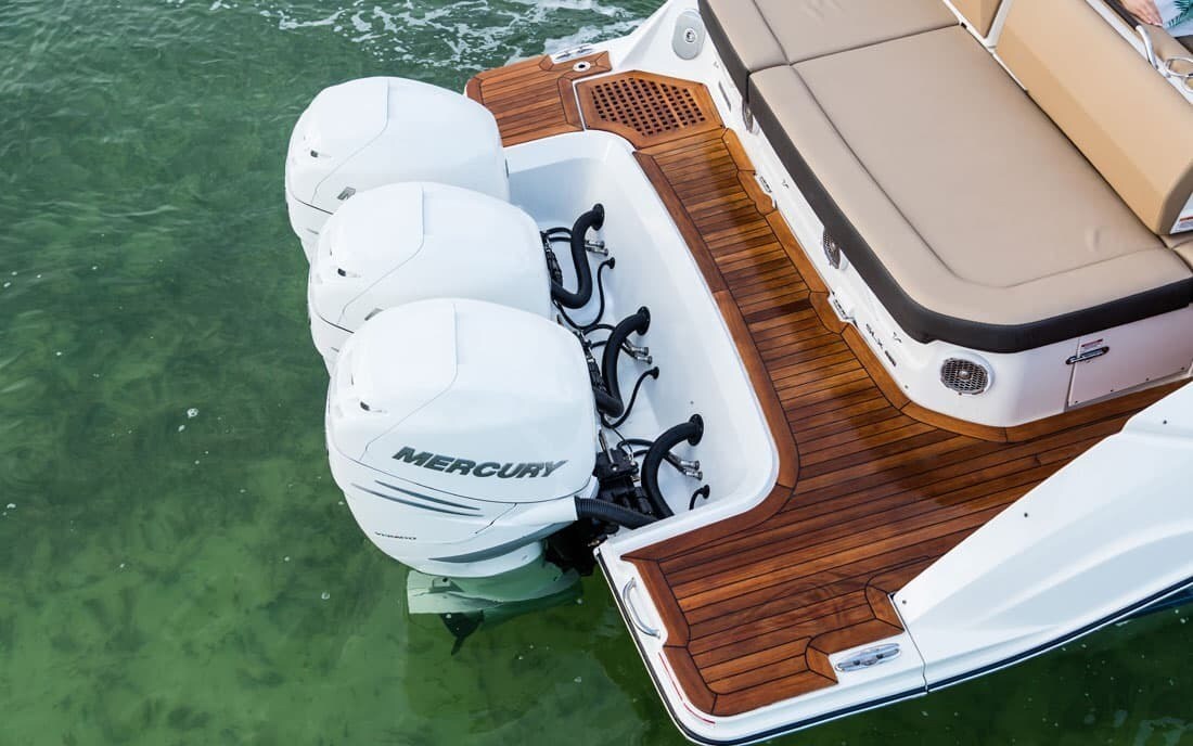 Sea Ray SLX 400 OB