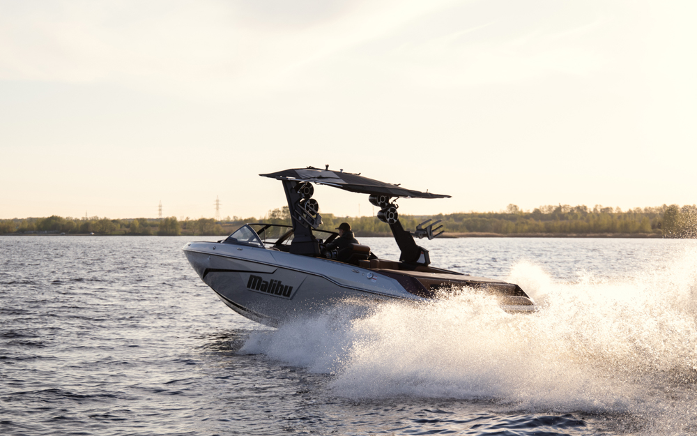 Катер буксировщик Malibu 25 LSV / 25596 фото 1.11