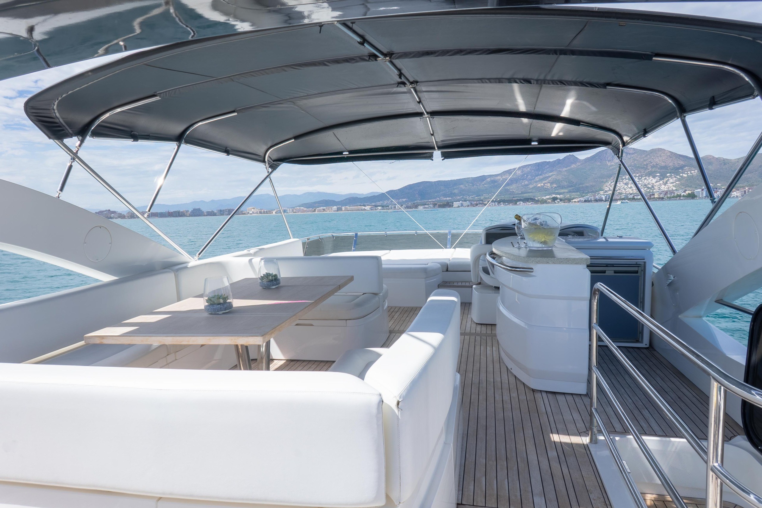 Sunseeker Manhattan 73