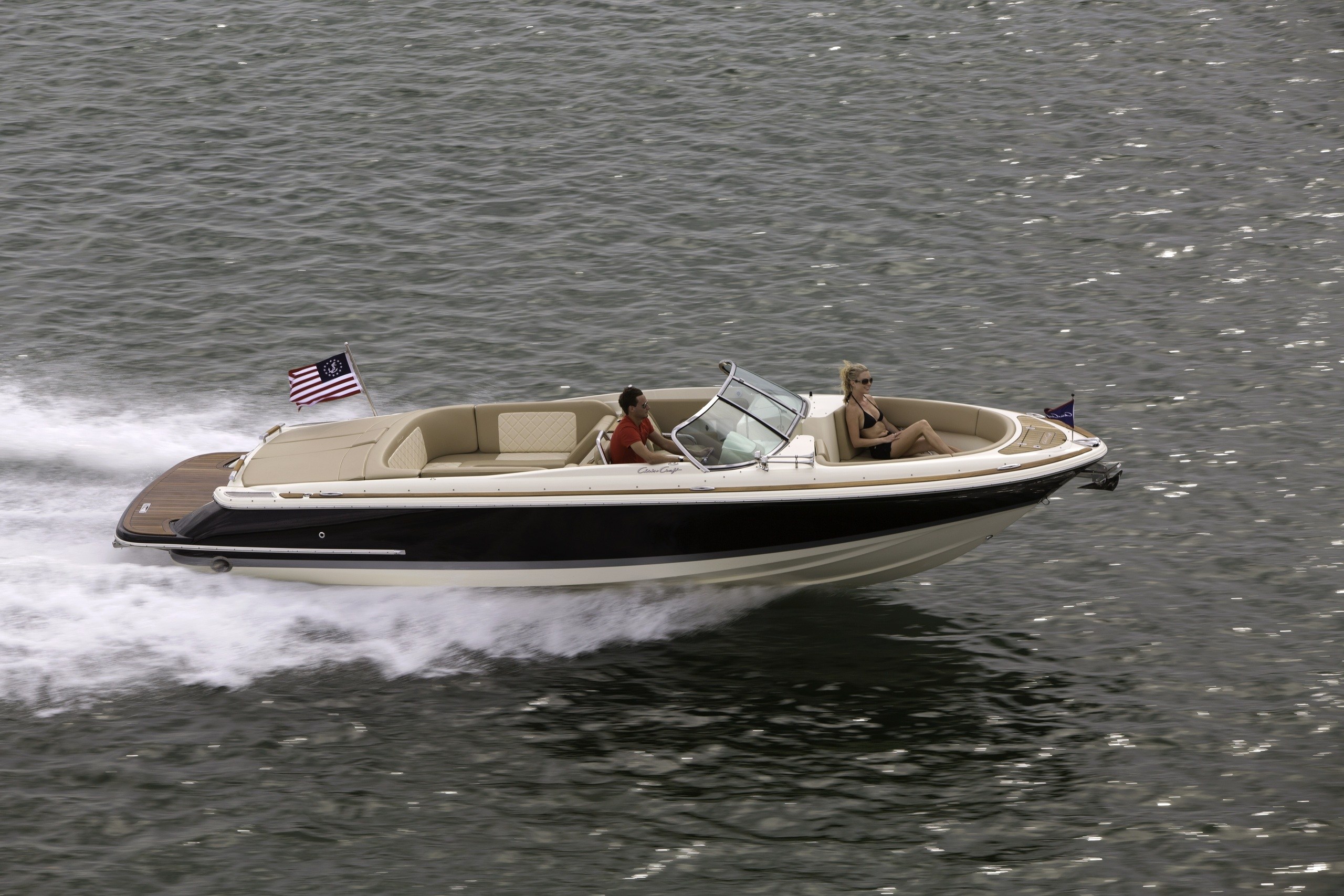 Chris-Craft Launch 27