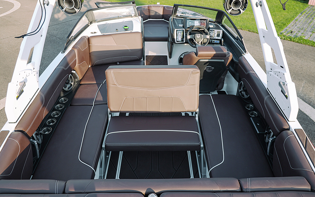 Катер буксировщик Malibu 22 LSV - 61053 фото 1.12