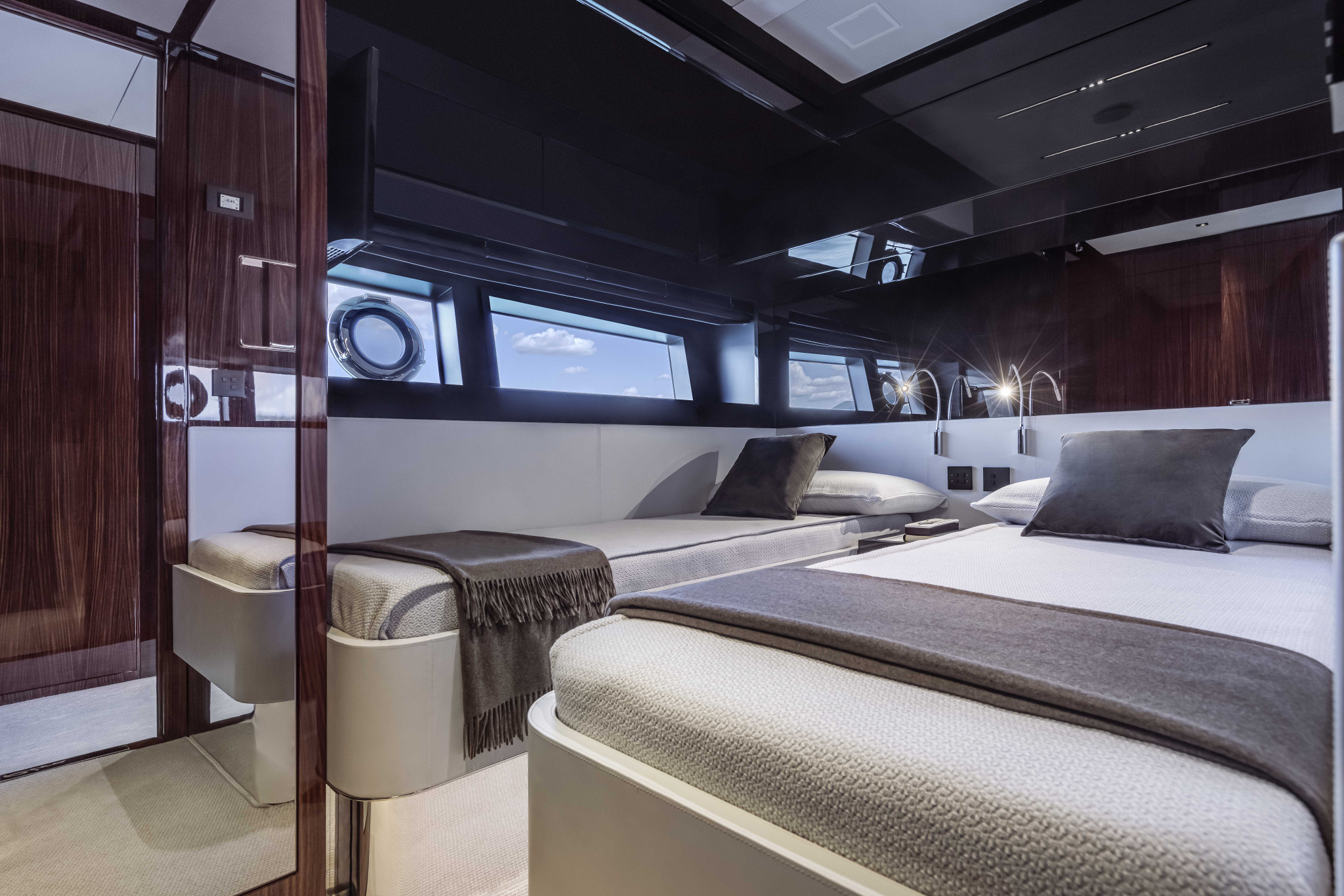 Riva 76' Perseo Super