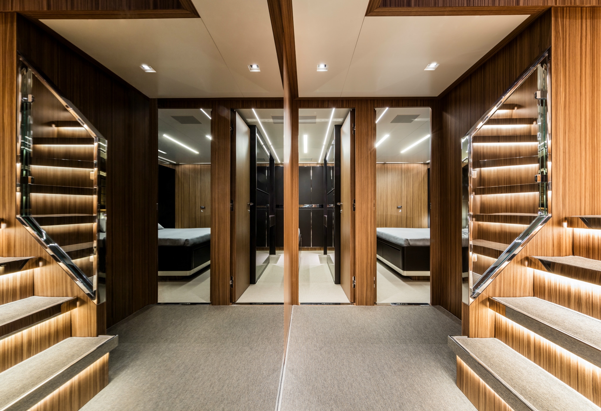 Riva 102' Corsaro Super