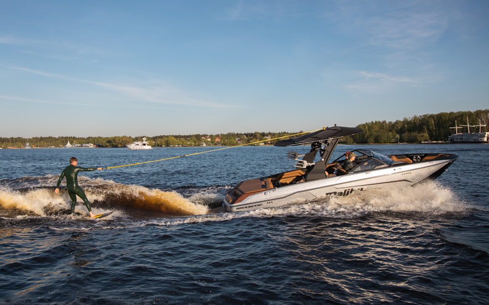 Катер буксировщик Malibu 25 LSV / 25596 фото 1.33