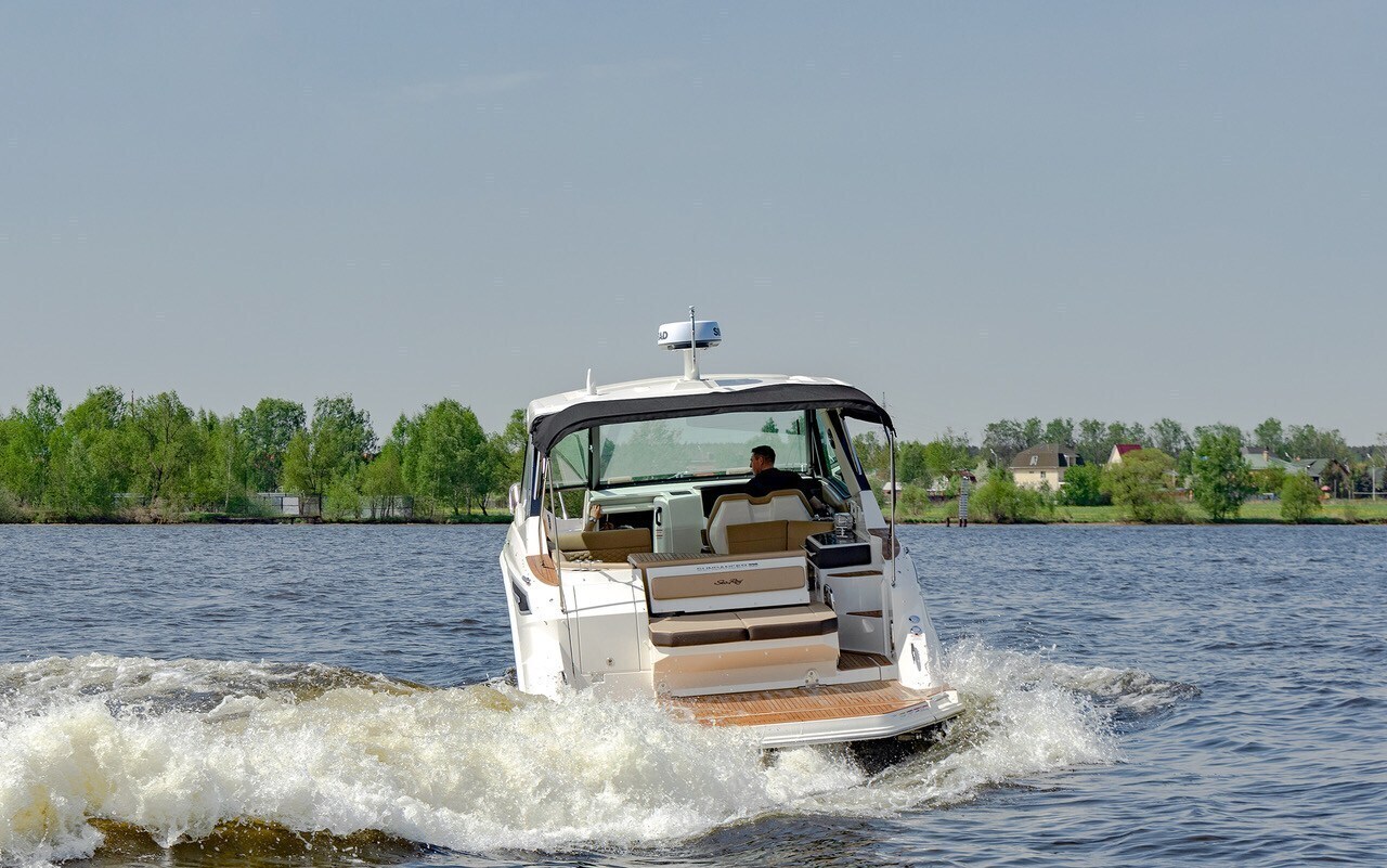 Sea Ray Sundancer 320 Coupe/973
