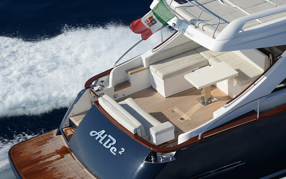 Яхта Austin Parker 48 SUNDECK фото 1.3