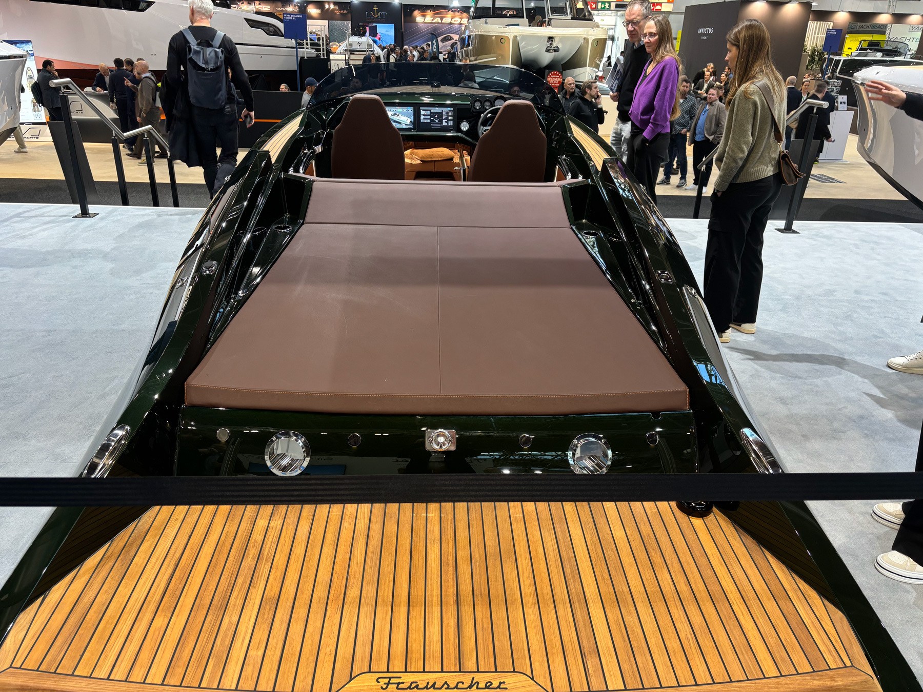 Frauscher x Porsche 850 Fantom