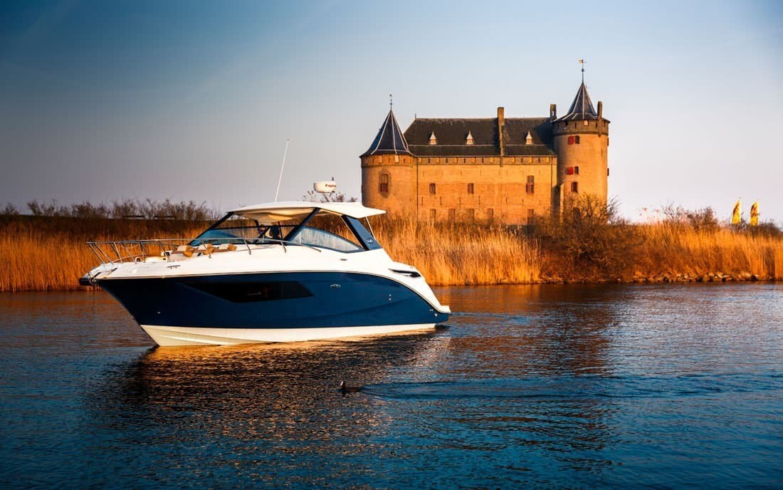 Sea Ray Sundancer 320