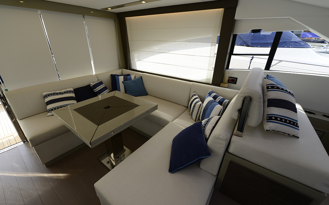 Яхта Austin Parker 48 SUNDECK фото 2.2