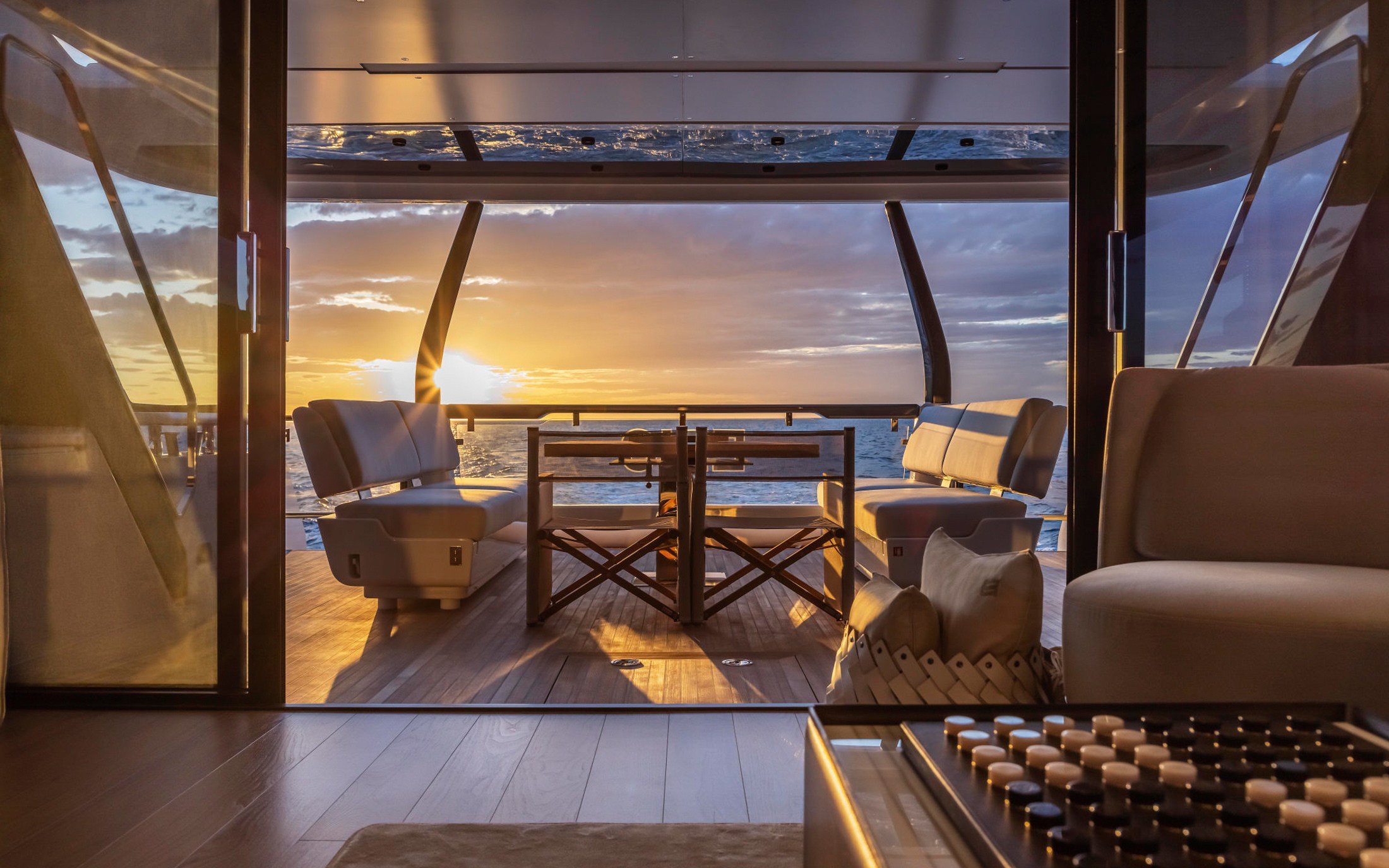 Ferretti Yachts 1000